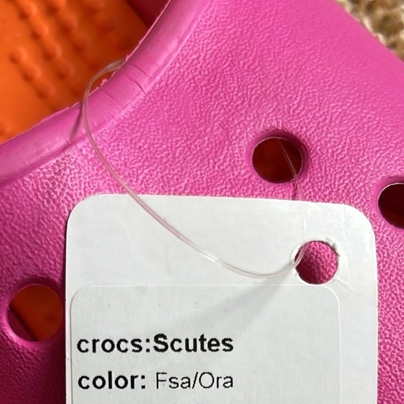 CROCS Scutes Slip On Sandals Women’s Size 8 NWT - Picture 4 of 6